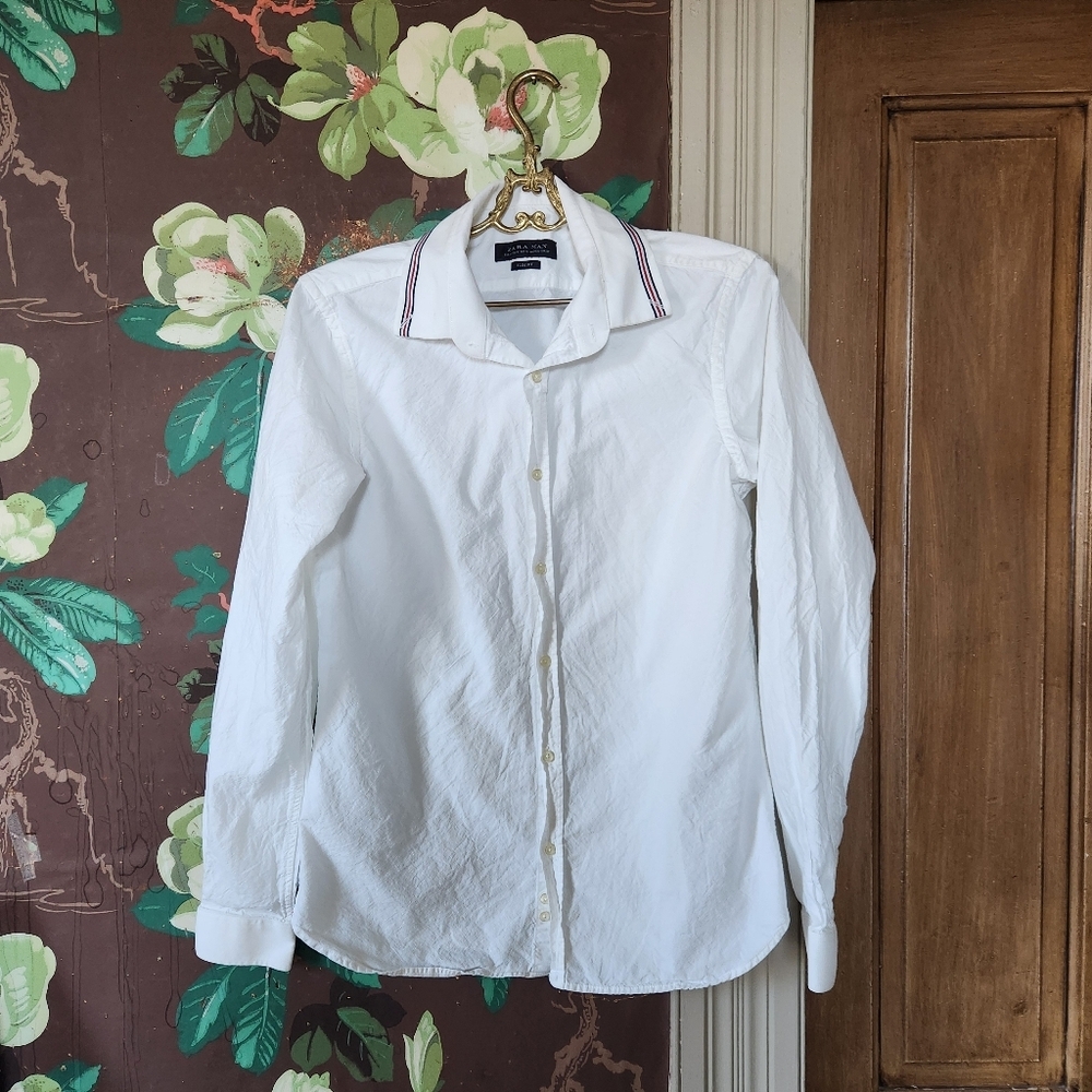 Zara Man White Slim Fit Button-Up Shirt | Red Navy Trim | Size M